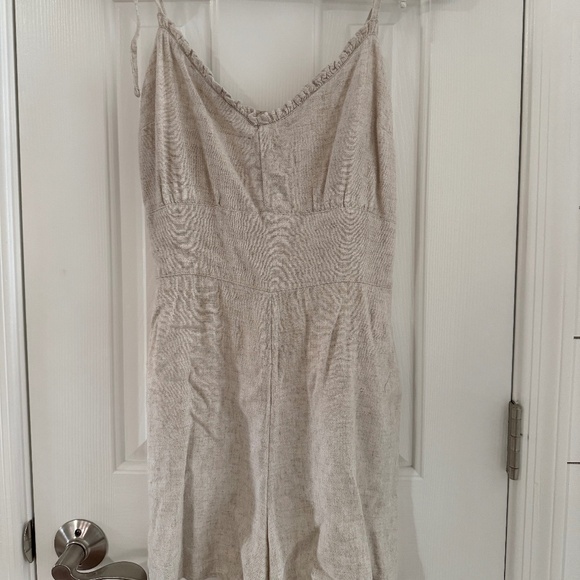 Linen Romper - Picture 1 of 4
